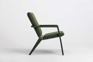 Vaya Textile Chair shown with Moss Texture powdercoated frame 