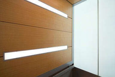 LightPlane Panels in ViviChrome Chromis glass with Seaglass interlayer 