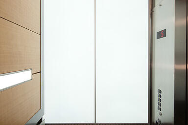 LightPlane Panels in ViviChrome Chromis glass with Seaglass interlayer