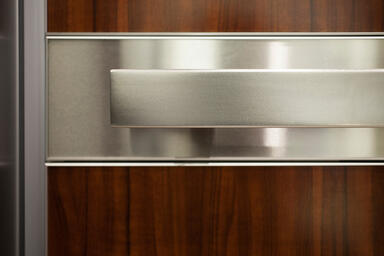 Rectangular handrail shown in LEVELe-101 Elevator Interior with Minimal panels