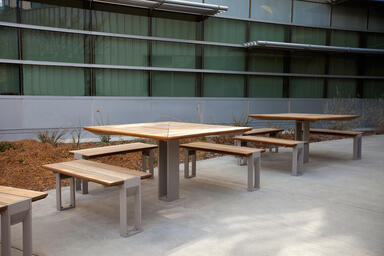 Apex Table Ensembles shown in three-bench configuration, Antelope Valley College
