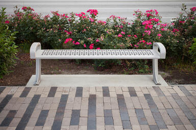 Balance Bench shown in backless configuration with Aluminum Texture powdercoated