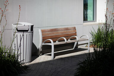 Camber Bench shown in 6 foot configuration with Aluminum Texture powdercoated 